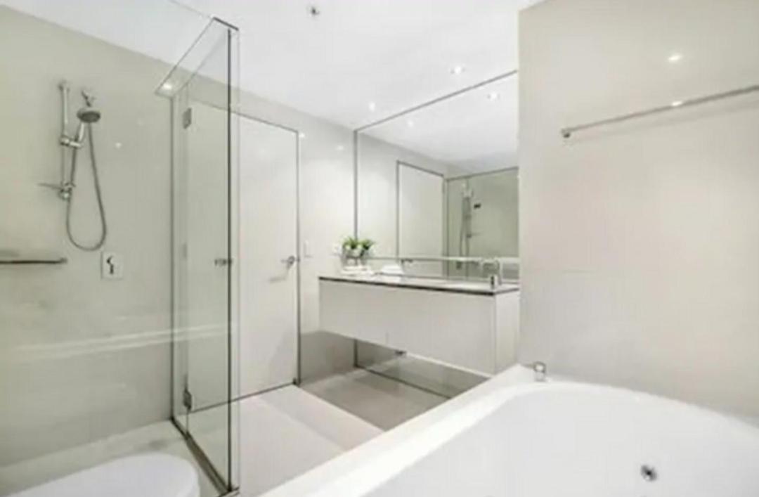 Circle Surfers Paradise Holidays Buitenkant foto